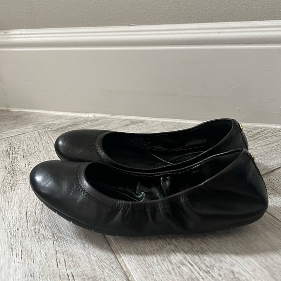 Cole Haan black soft ballet flats - Picture 4 of 4
